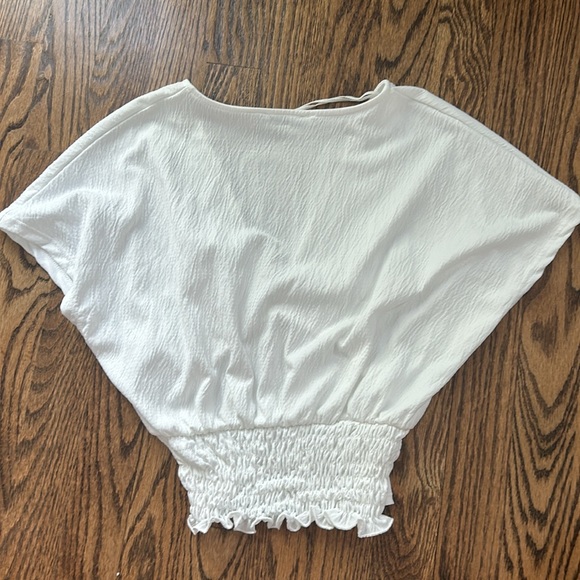 Zara white flowy crop top - Picture 3 of 3